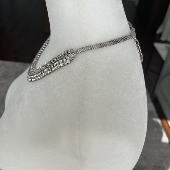 Club Monaco Crystal necklace - Picture 6 of 7